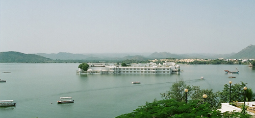 LAKE PICHOLA